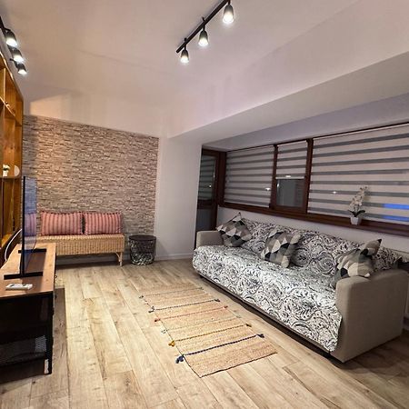Central-Home Targu Jiu Bagian luar foto