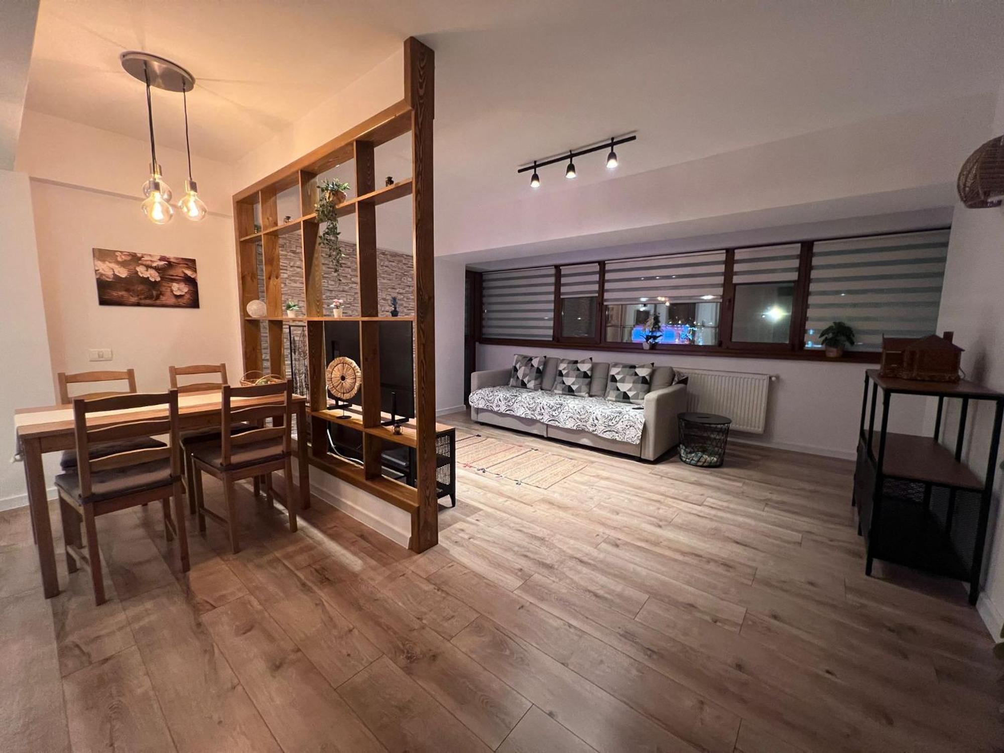 Central-Home Targu Jiu Bagian luar foto