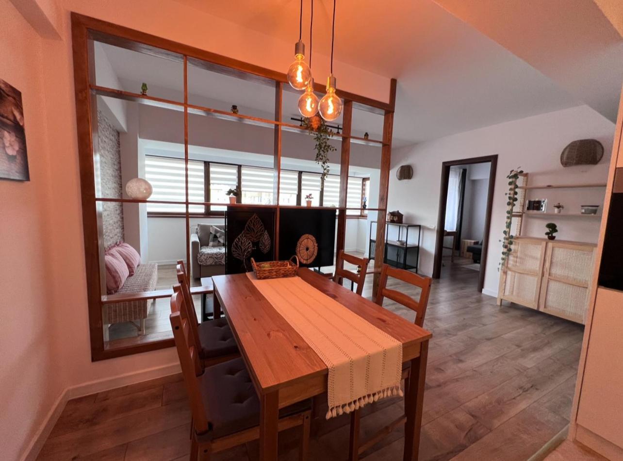 Central-Home Targu Jiu Bagian luar foto